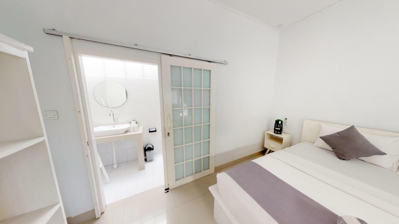 Casa Blanca Gili Air Hotel Bagian luar foto